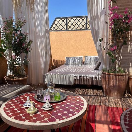 Riad Palmier Fleuri 马拉喀什 外观 照片