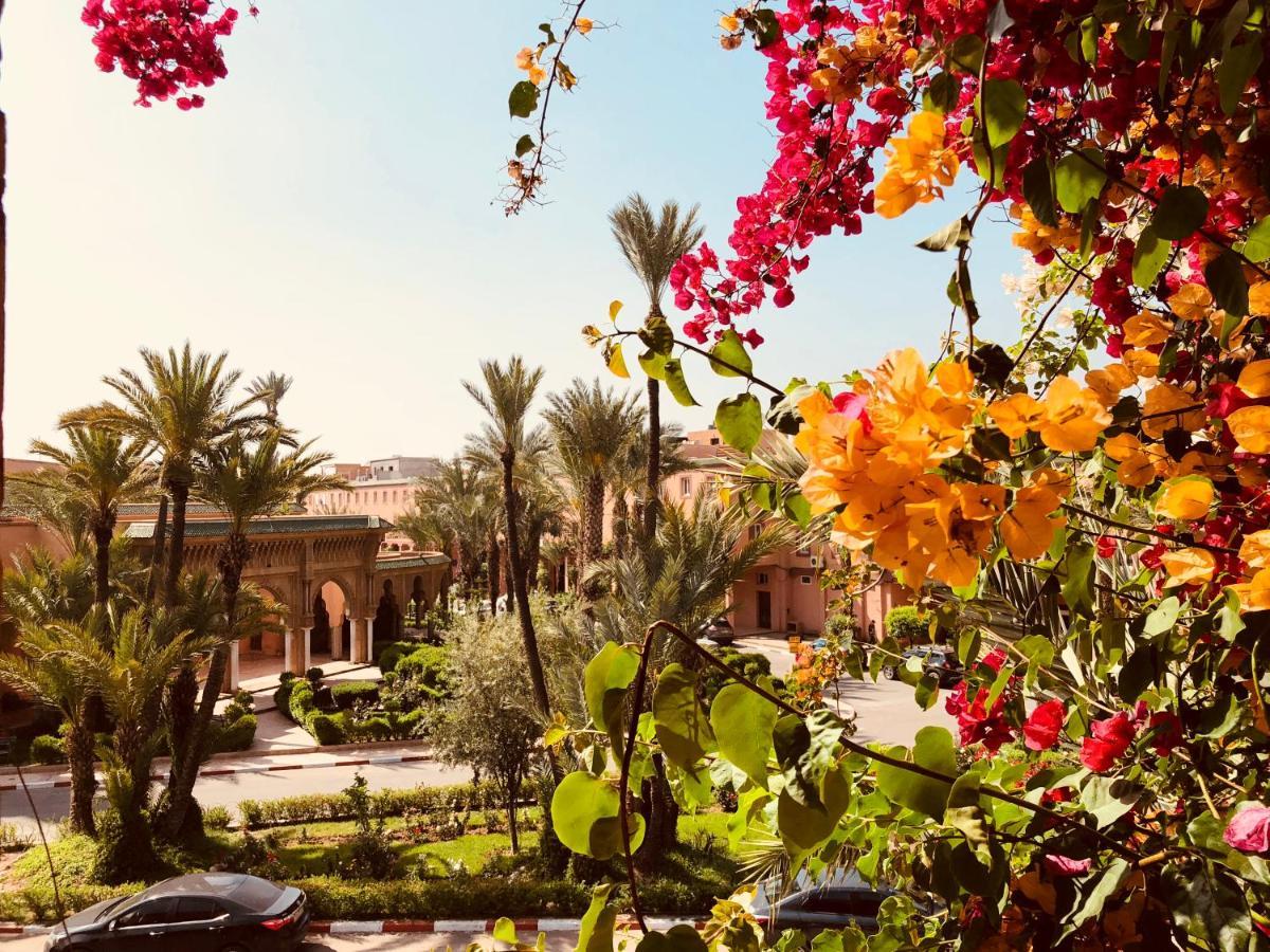 Riad Palmier Fleuri 马拉喀什 外观 照片