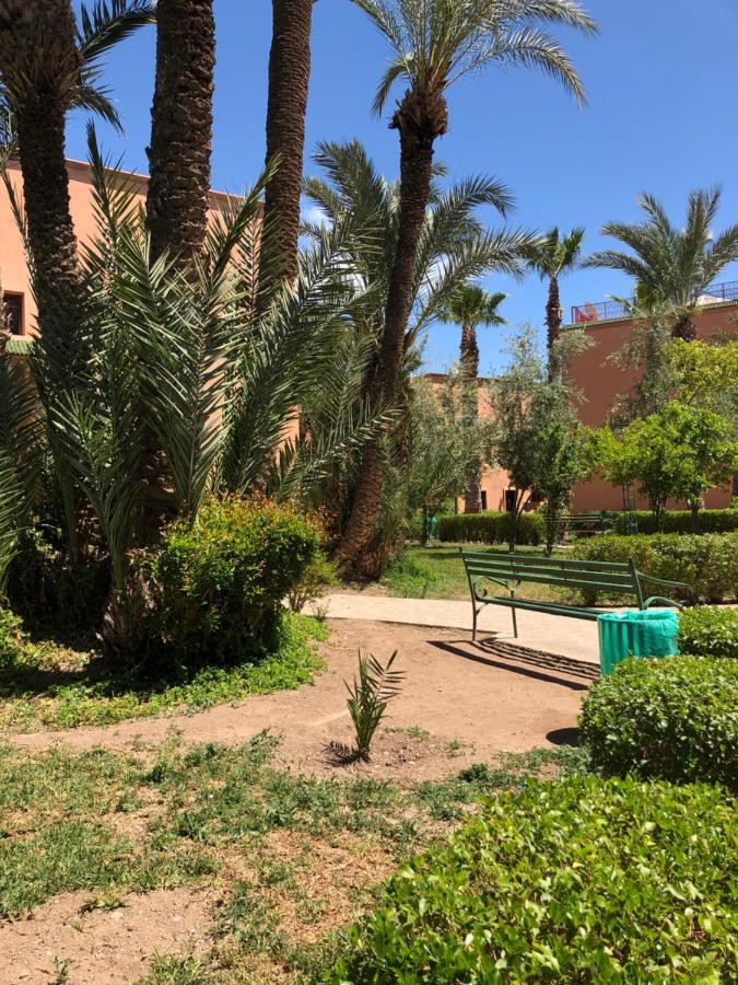 Riad Palmier Fleuri 马拉喀什 外观 照片
