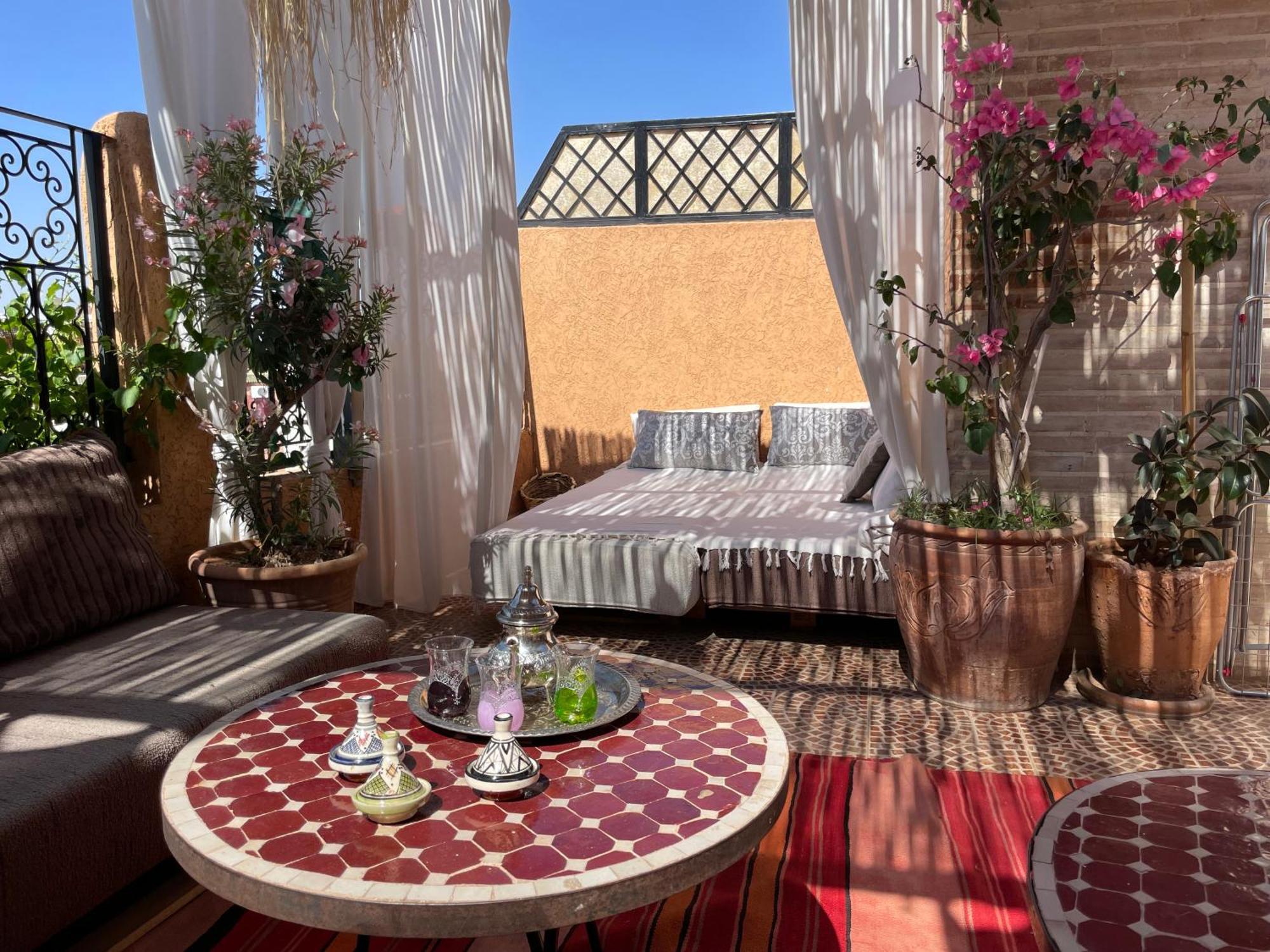 Riad Palmier Fleuri 马拉喀什 外观 照片
