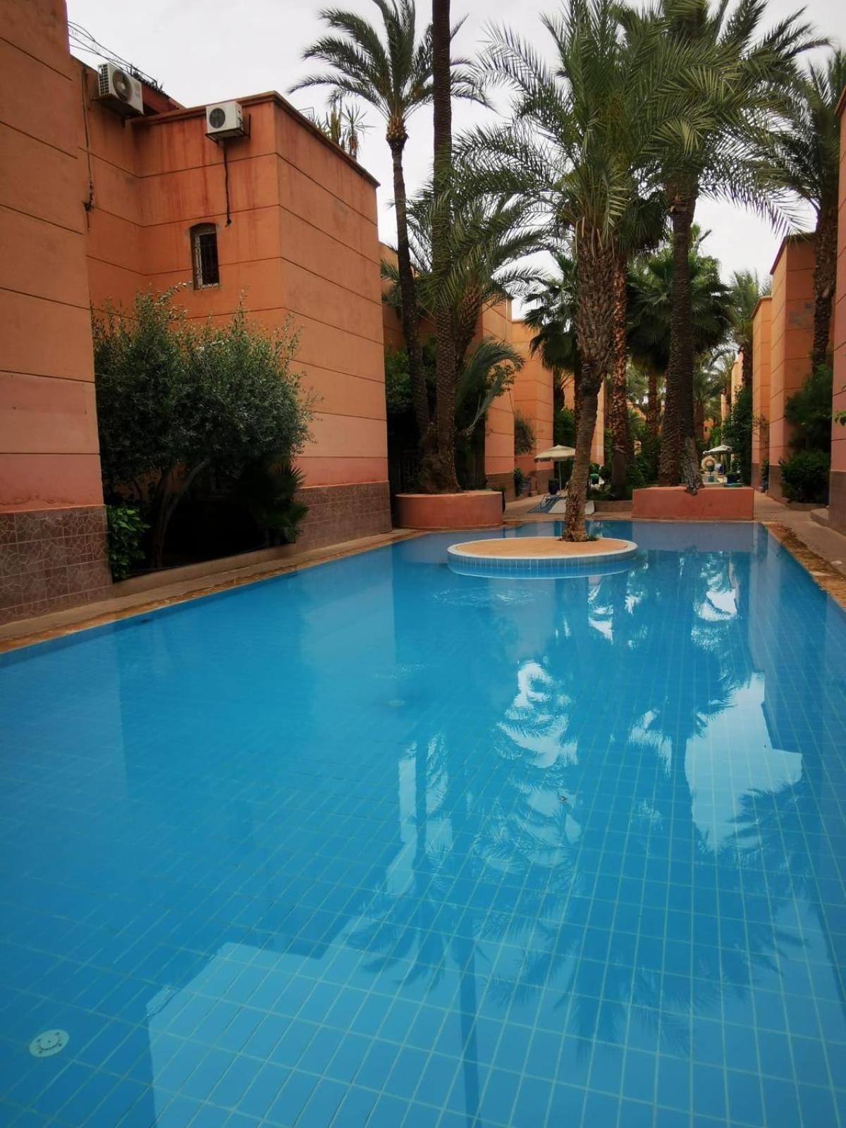 Riad Palmier Fleuri 马拉喀什 外观 照片